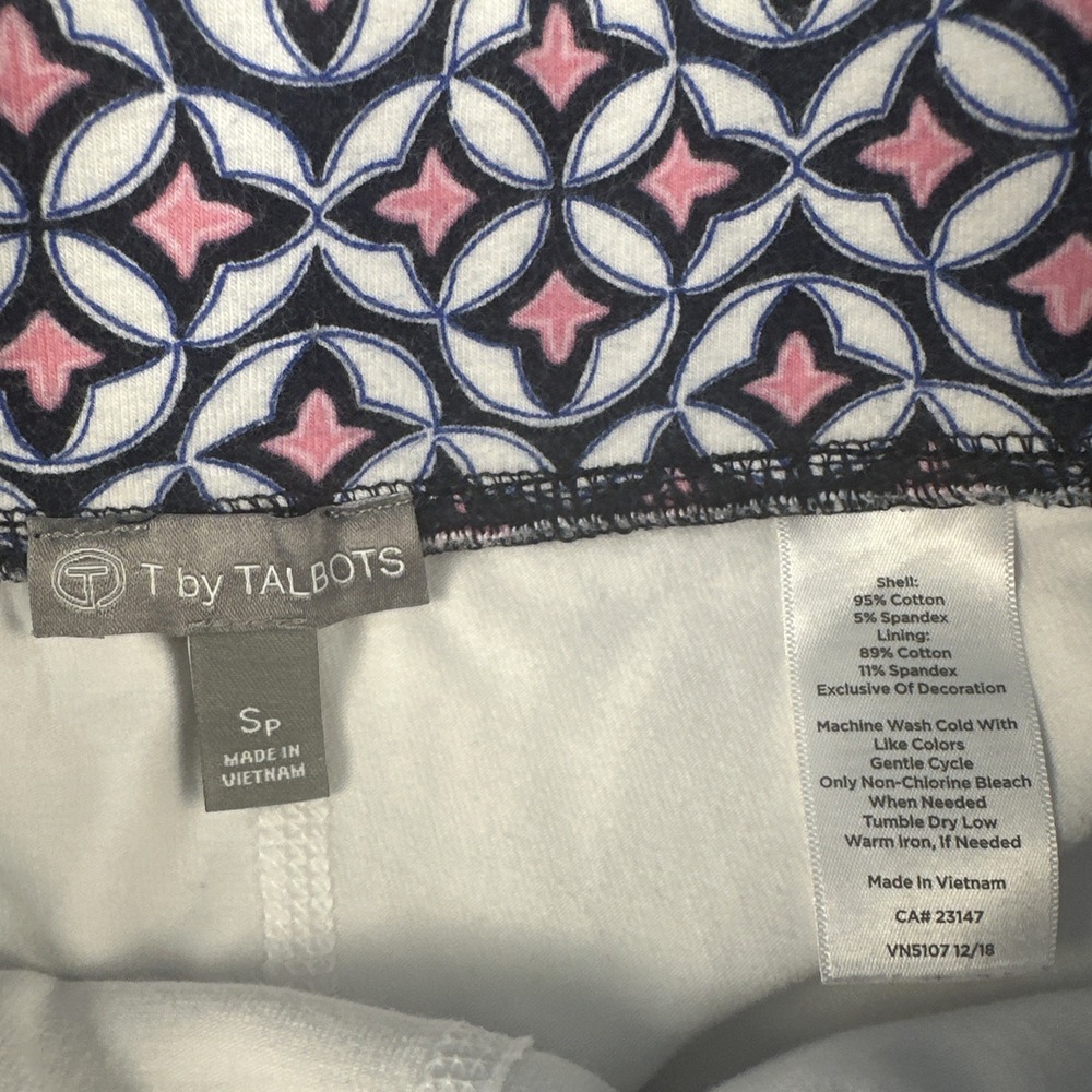 T by Talbots Floral Print Performance Skort Skirt Small Petite Womens Beach - Picture 2 of 9